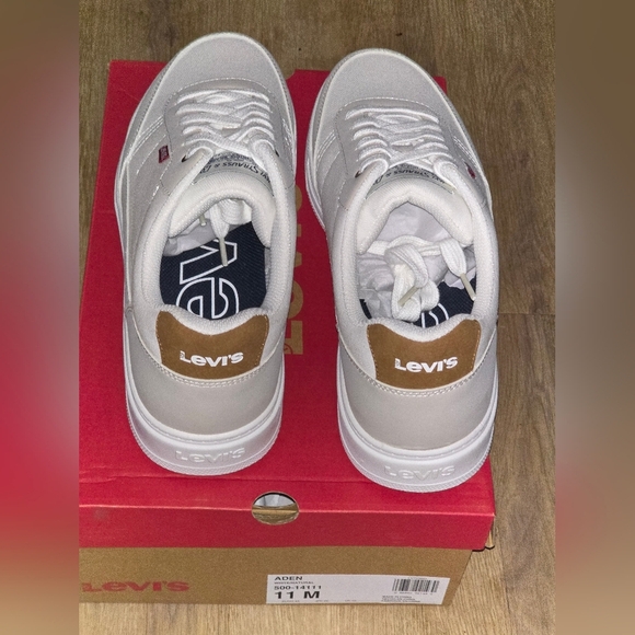 Levi’s Aden White Natural Canvas Sneakers Men’s 11 | NIB - Picture 10 of 14